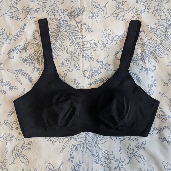 knix Other - Knix Padded V-Neck Evolution Wireless Bra